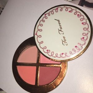 too faced blush
